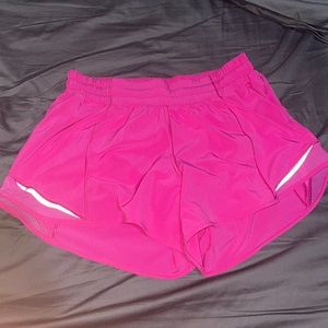 Lululemon Sonic Pink Hotty Hots